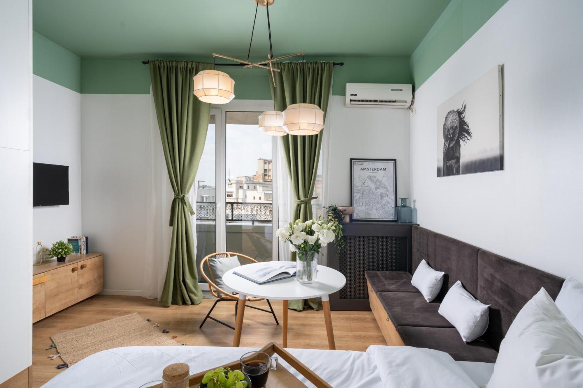 Downtown By Urbanesq Appartement Boekarest Buitenkant foto