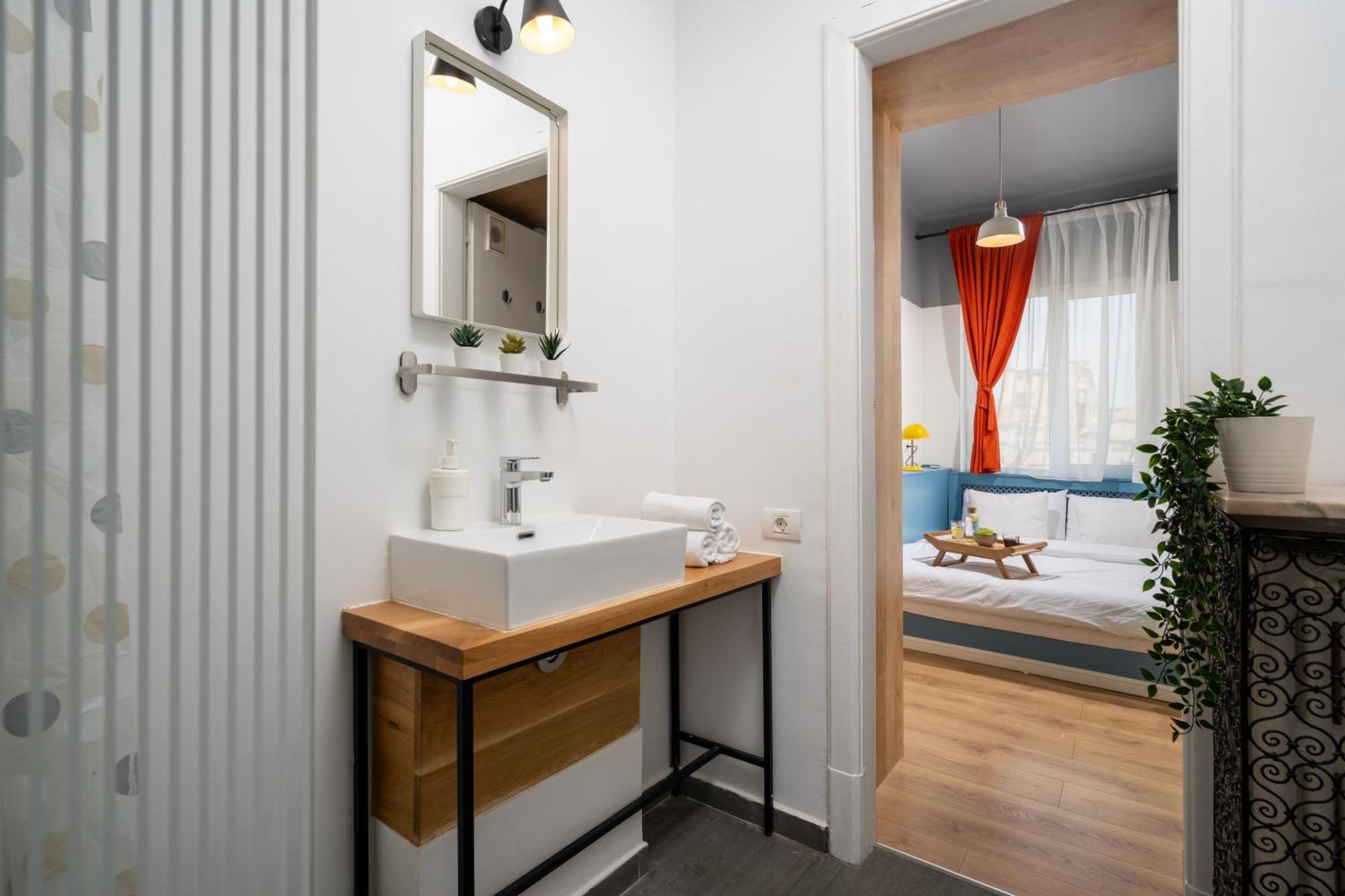 Downtown By Urbanesq Appartement Boekarest Buitenkant foto